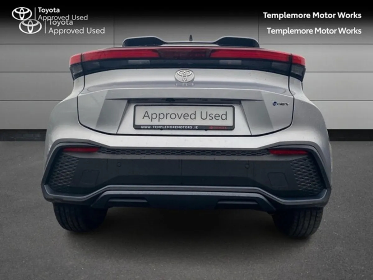 Toyota C-HR 1.8 - Image 4