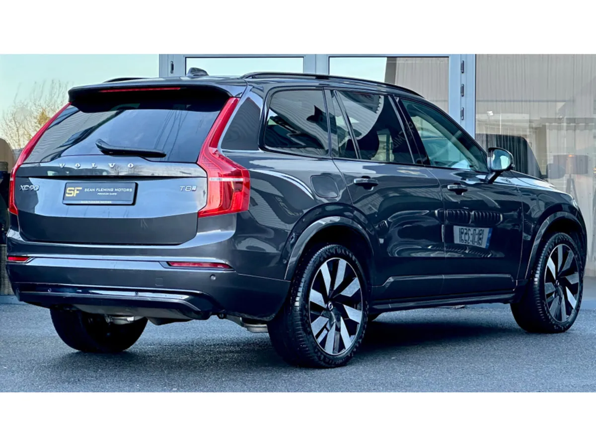 Volvo XC90 ULTRA DARK T8 AWD *BLACK LEATHER - Image 3