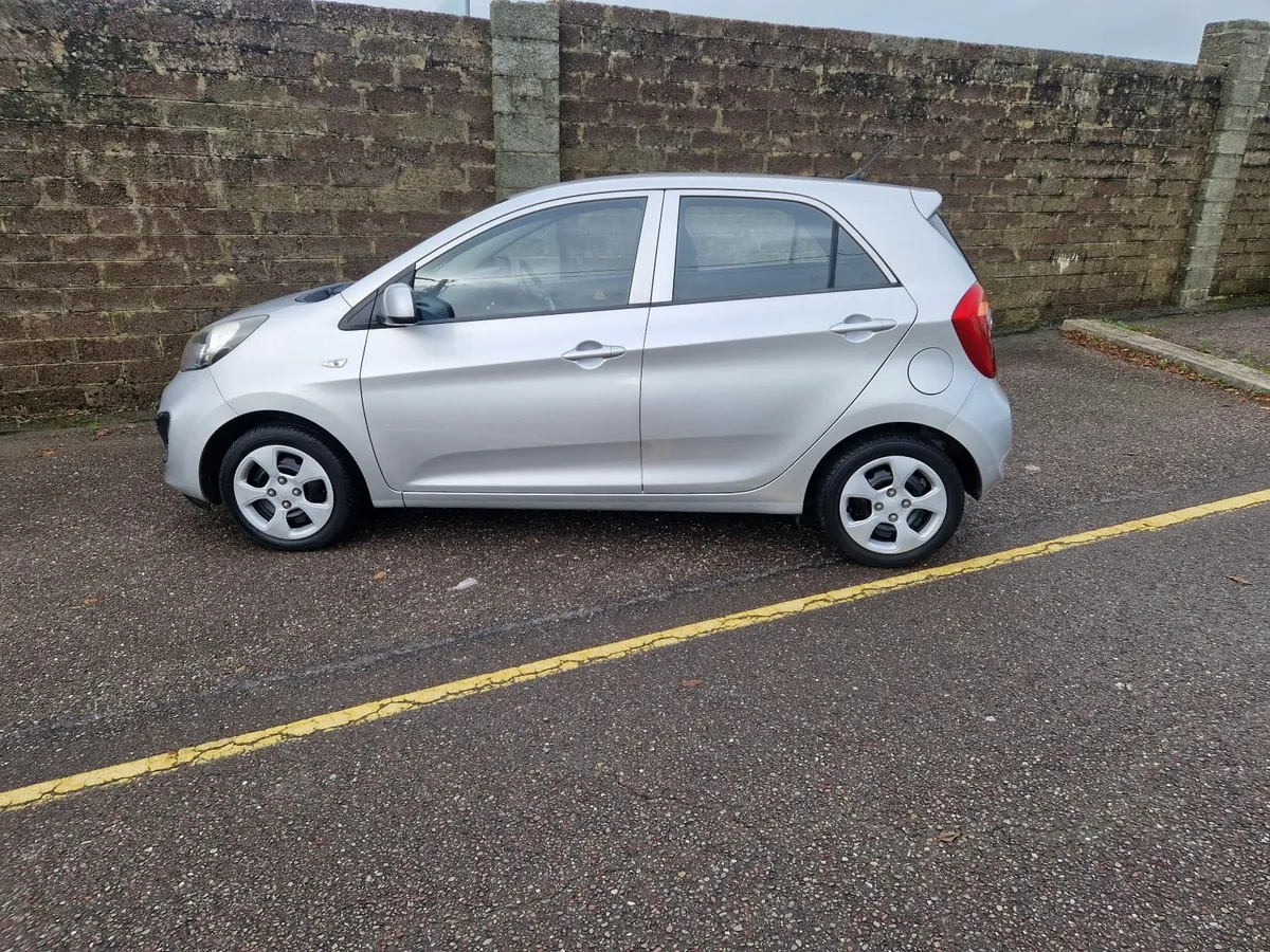 12 Picanto **only 63k ** - Image 4