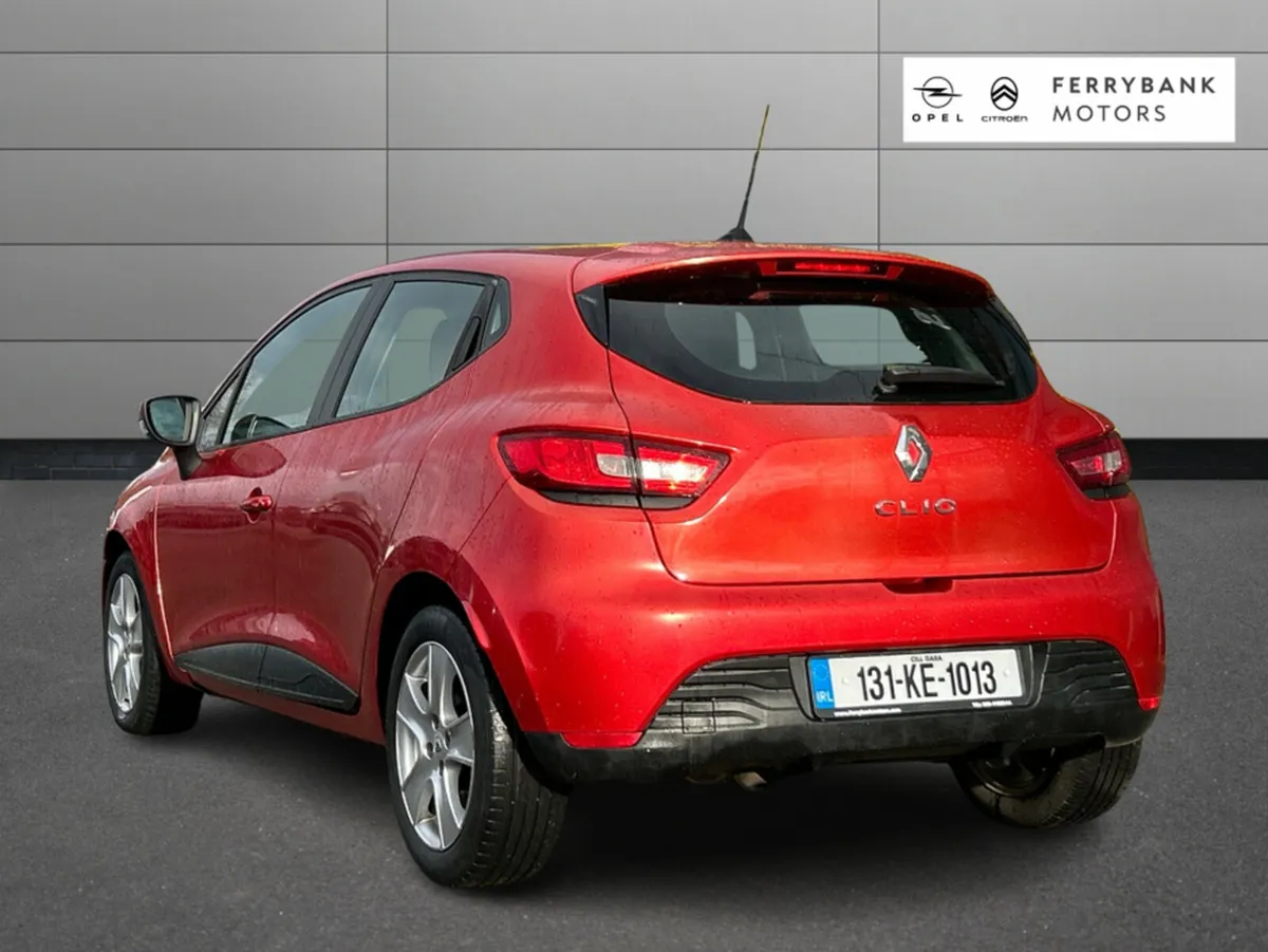 Renault Clio IV DYNAMIQUE 1.2 PET 7 4DR - Image 4