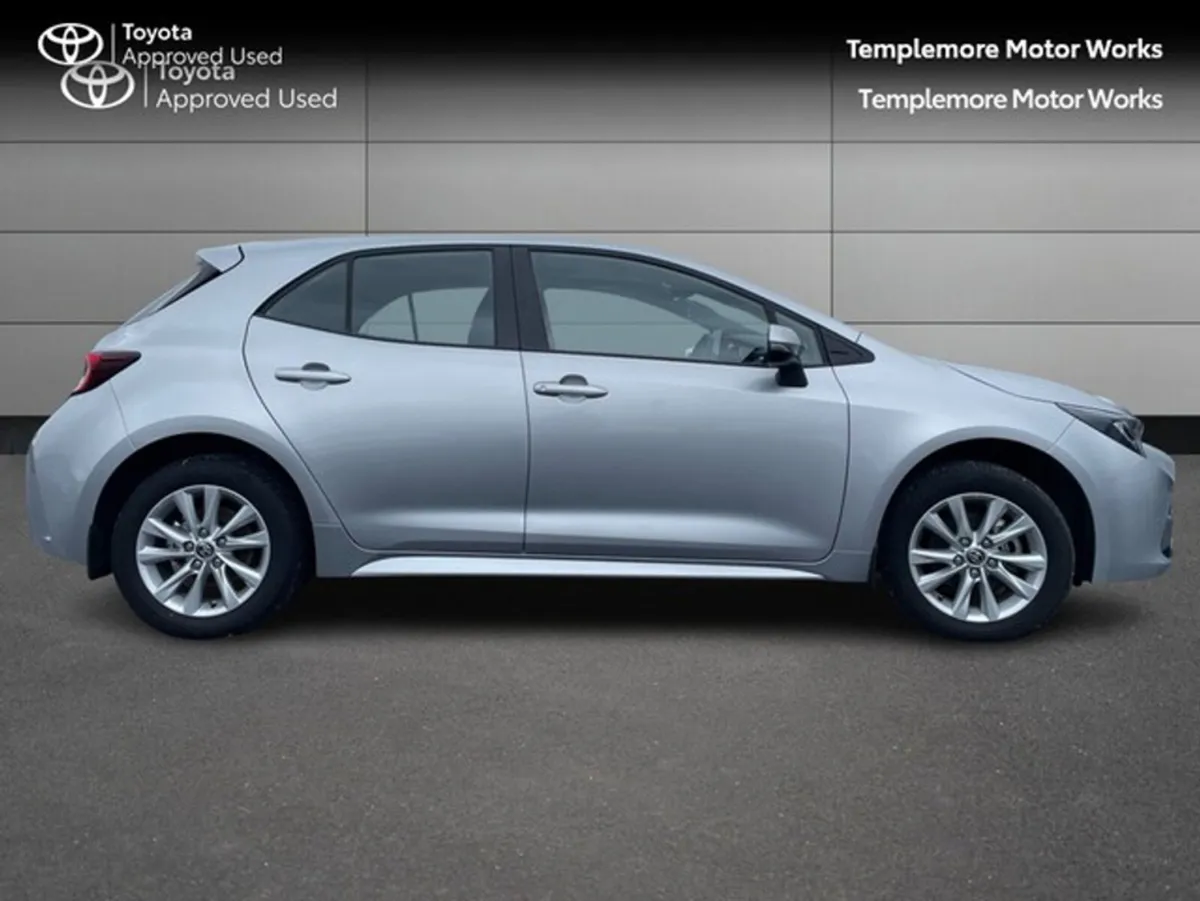 Toyota Corolla 1.8 - Image 3