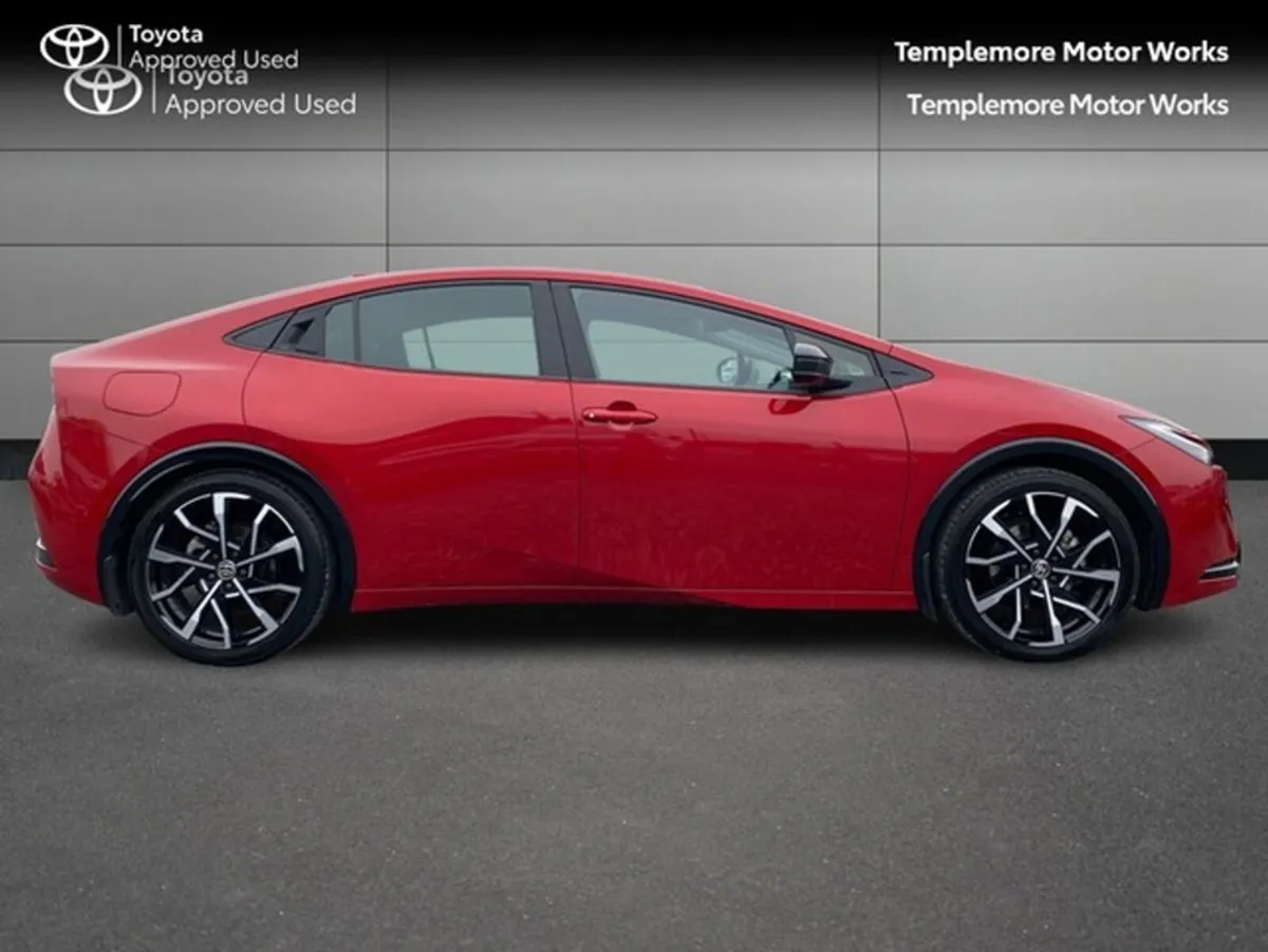 Toyota Prius 2.0 - Image 3