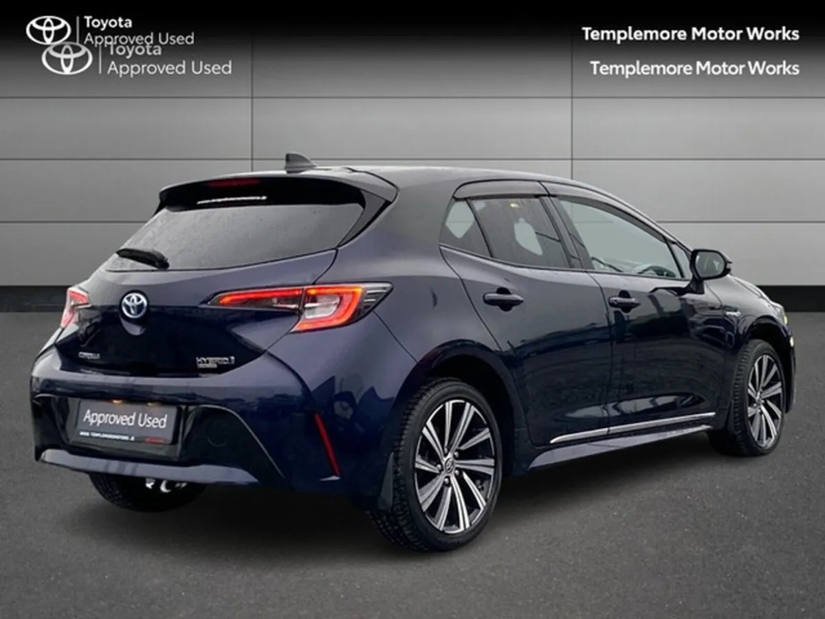 Toyota Corolla HYBRID L/SPORT HB 4DR AUTO - Image 2