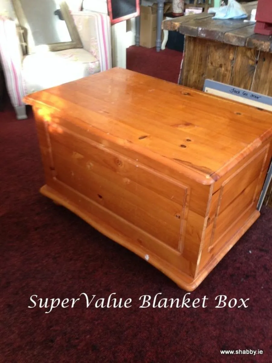 Blanket/Storage Box (Super Valu) x  2