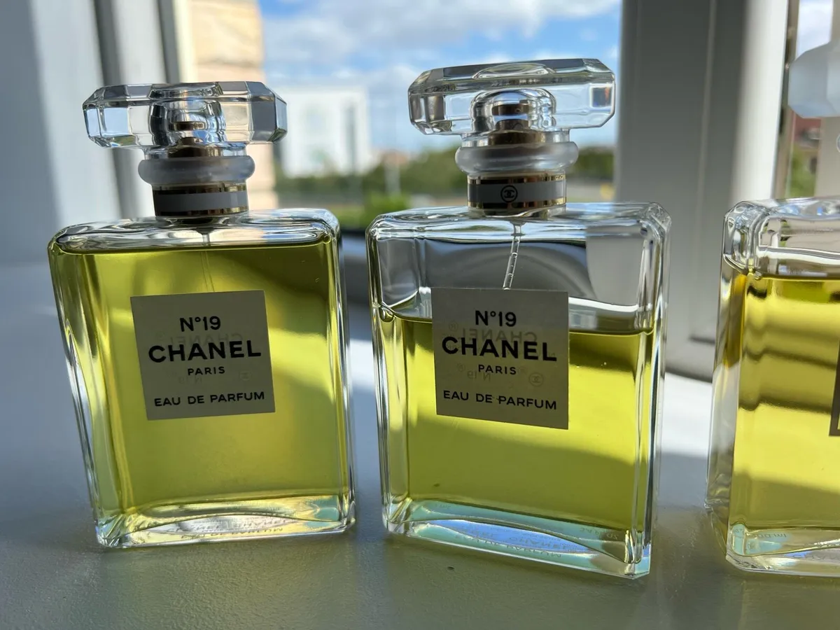 Chanel nr 19 - Image 3
