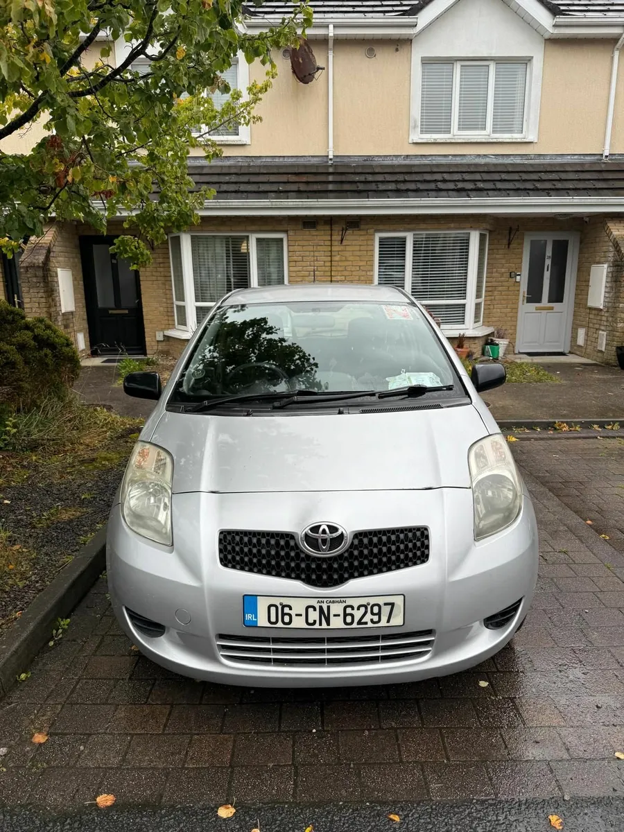Toyota Yaris 2006 - Image 1