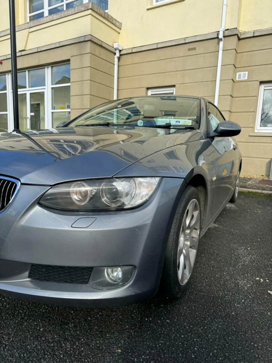 Bmw 320i 2009 coupe priced to sell - Image 1