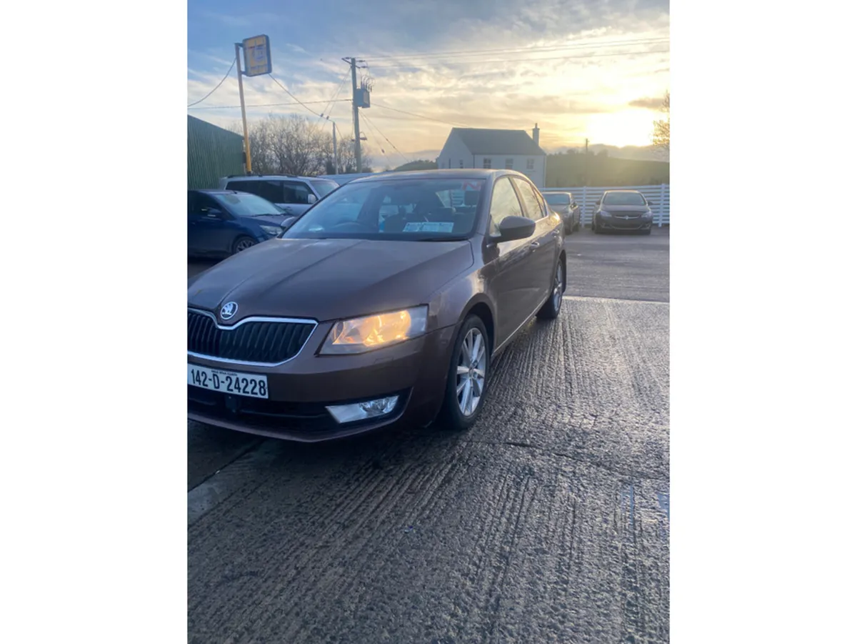 Skoda Octavia 1.6 TDI CR ELEGANCE 10 105PS 5DR AUT - Image 1