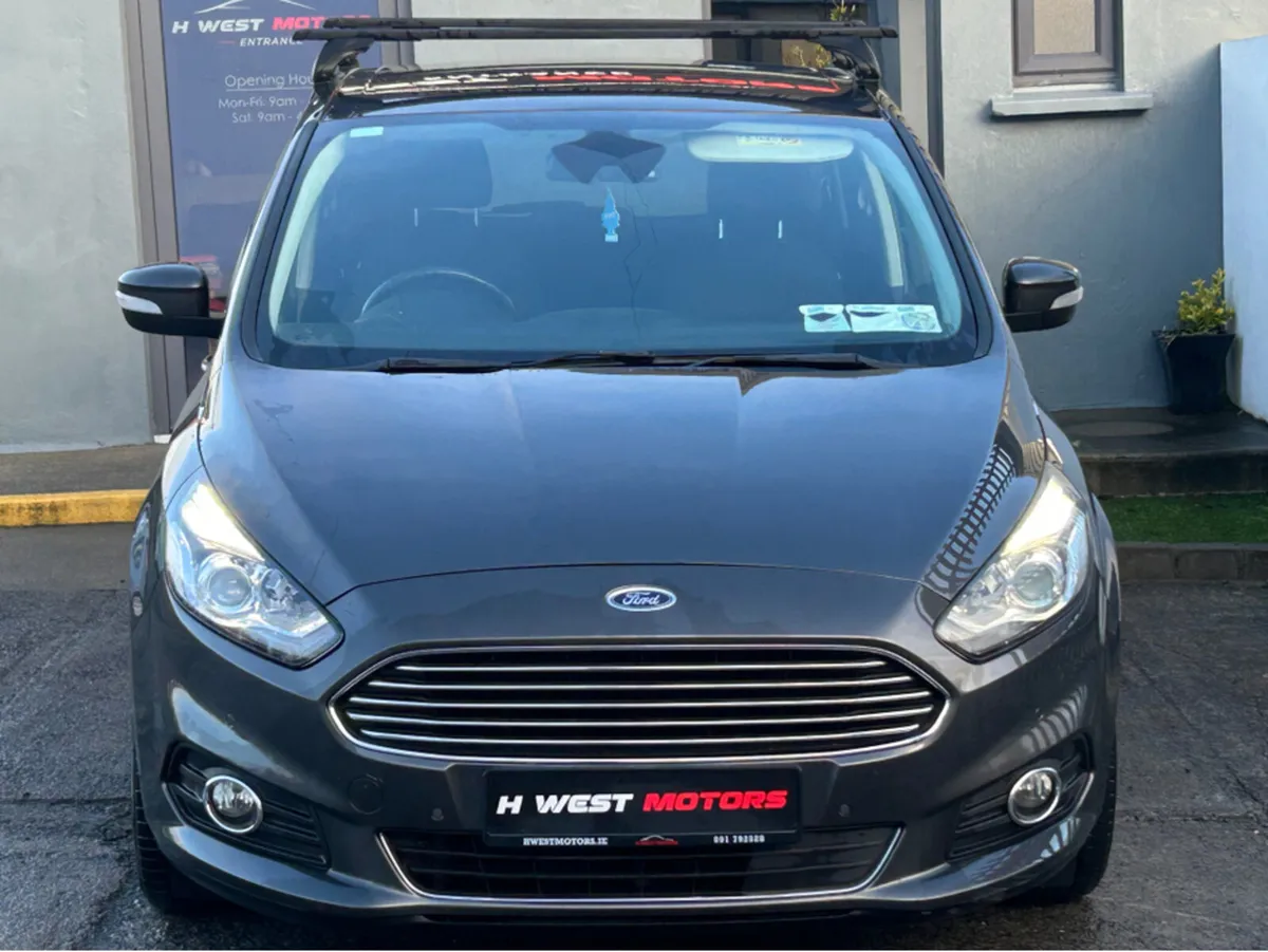 Ford S-Max 2.0 TDCI TITANIUM 150PS 5DR - Image 2