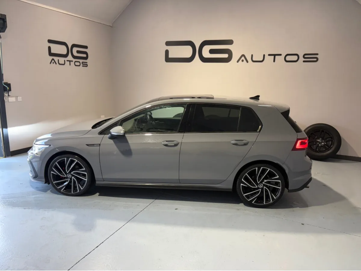 Volkswagen Golf GTD TDI S-A DSG - SUNROOF - UPGRAD - Image 1