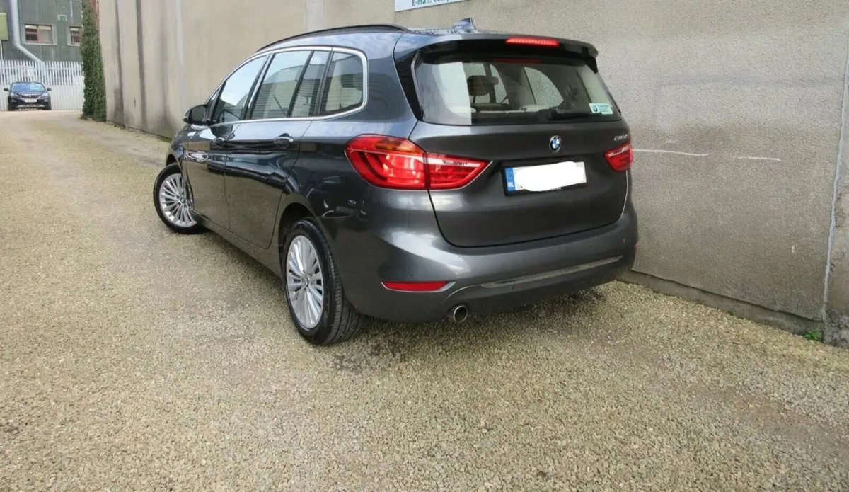 BMW 2-Series 2017- 7 seater very rare find. - Image 2