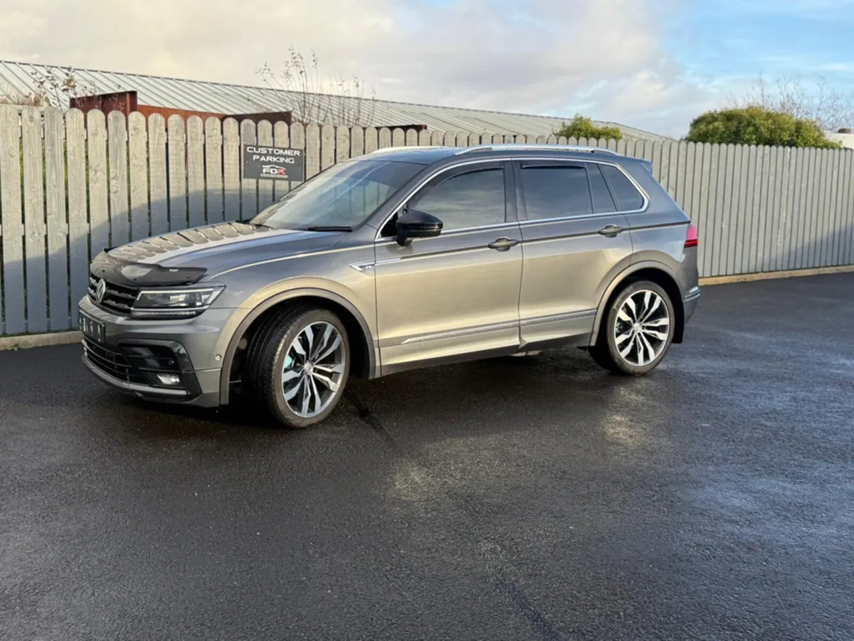 Volkswagen Tiguan 2.0 TDI R-LINE TECH 150P 150PS 5 - Image 3