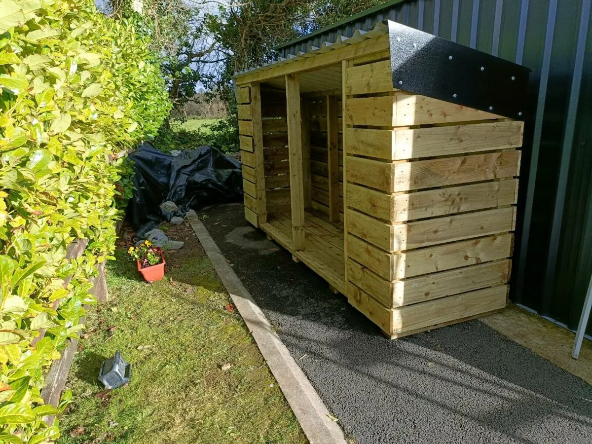Log store shed - Image 4