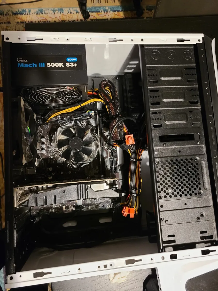 Desktop PC - Image 3