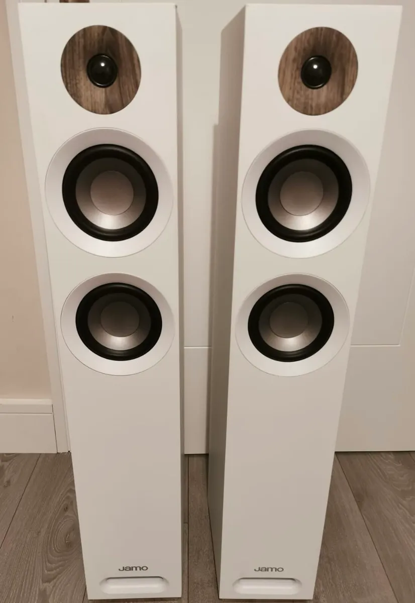 JAMO S807 SPEAKERS-IN ELEGANT WHITE - NEW - Image 1