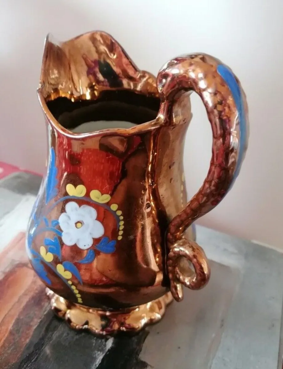 Victorian Copper Jug with Swan Neck Handle - Image 4