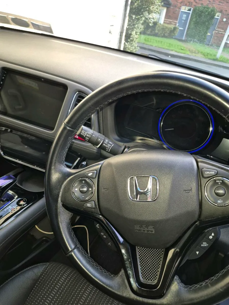 Honda Vezel - Image 3