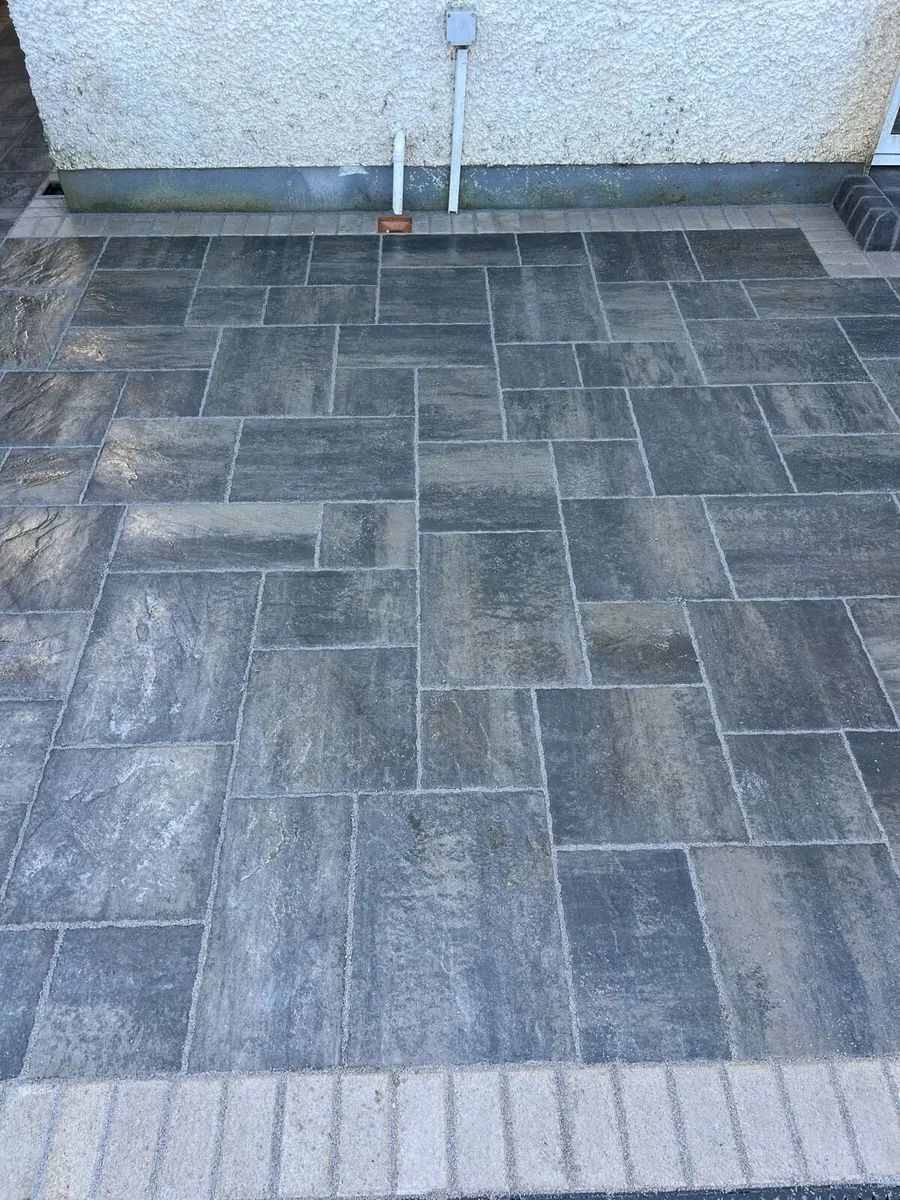 Paving slabs - Image 1