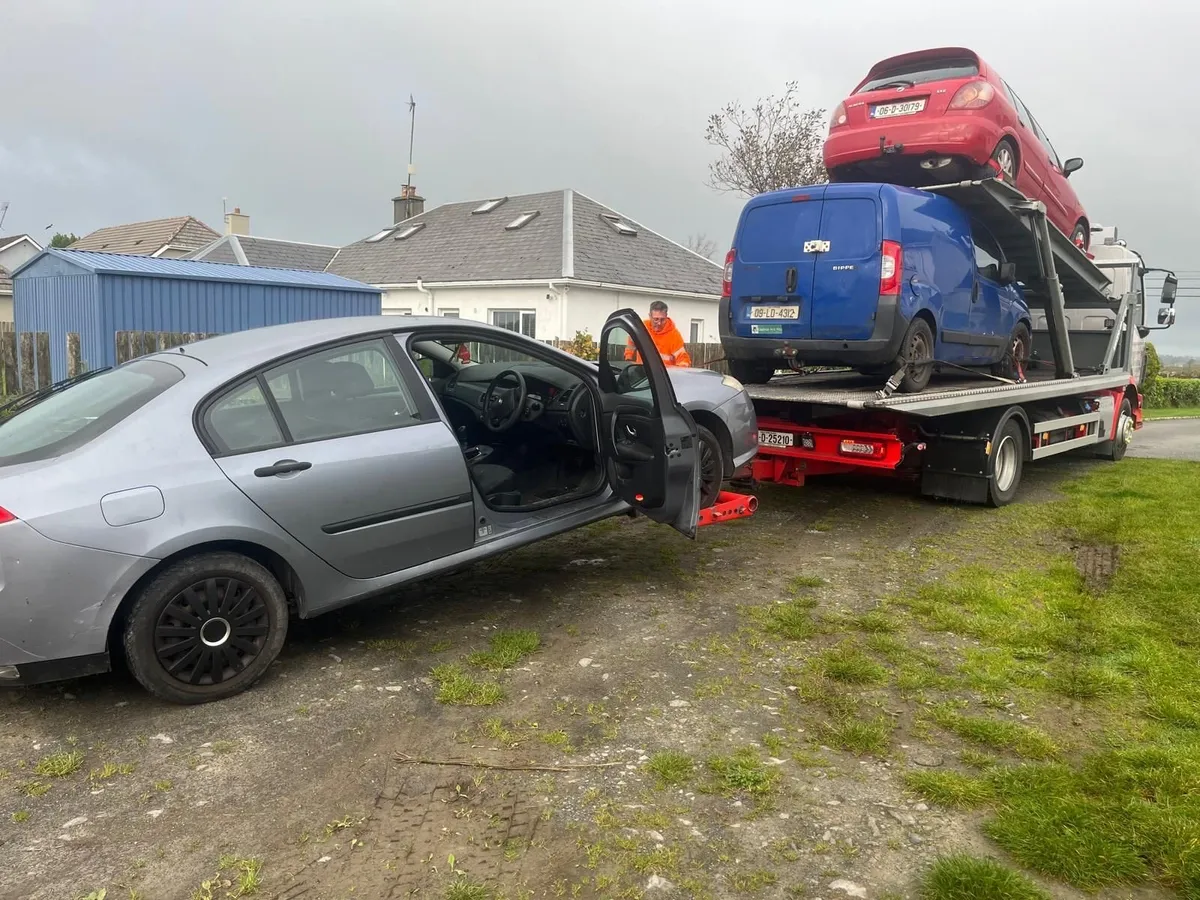 2011 Volkswagen Caddy - Image 2