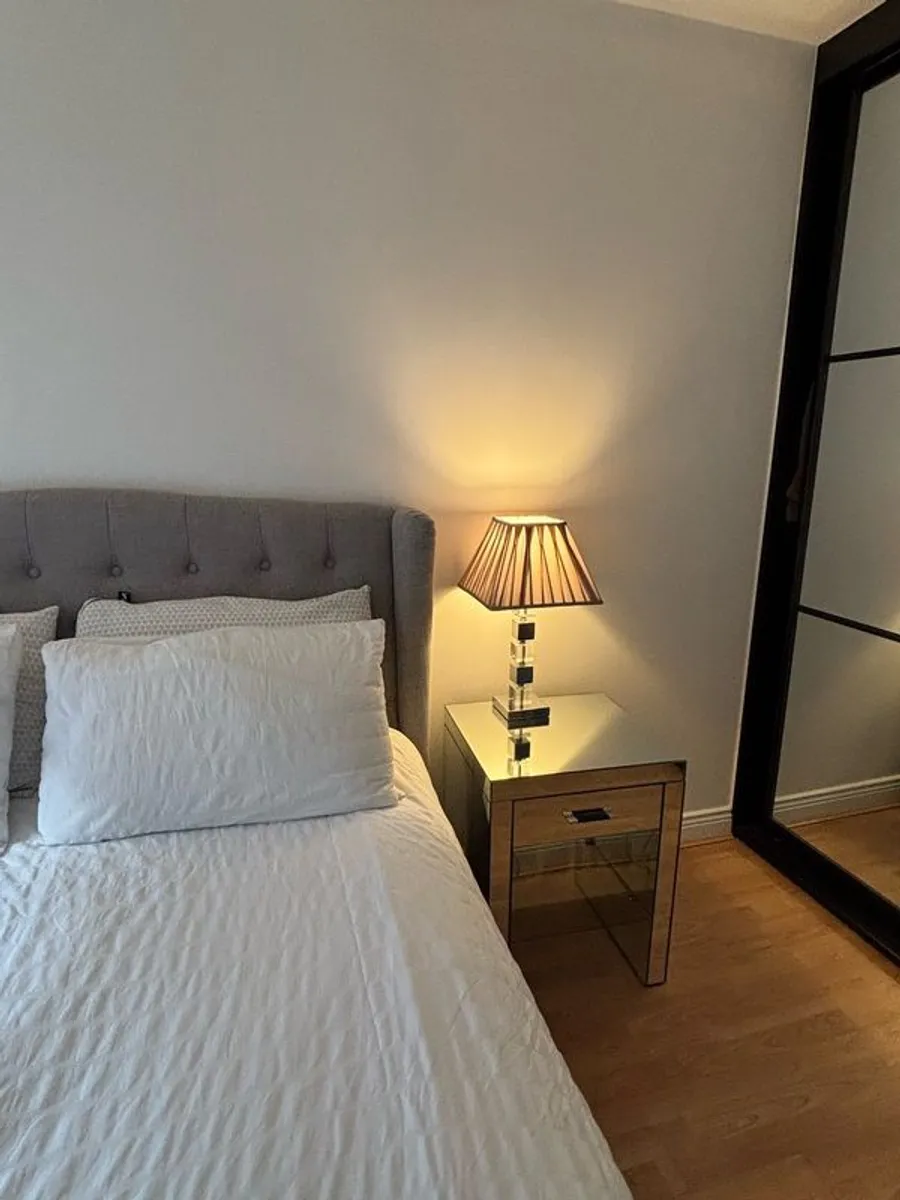 Bedroom Furniture - Almost New - Image 4