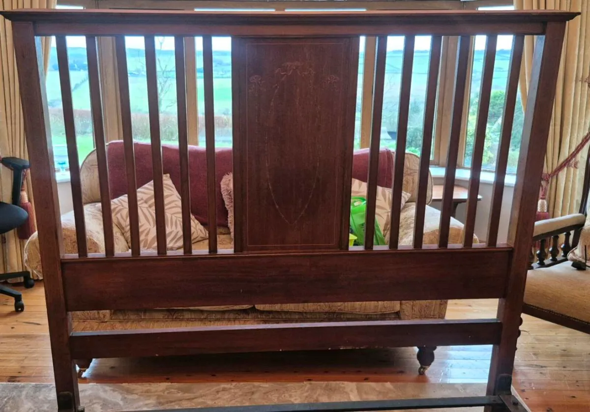 Antique Bed 4'6" Frame and Base - Image 2