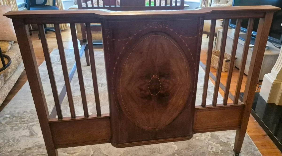 Antique Bed 4'6" Frame and Base - Image 3