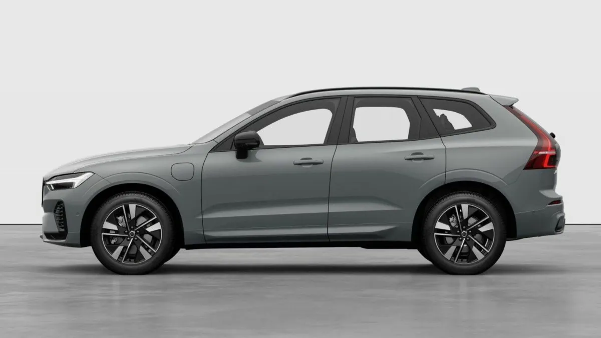 Volvo XC60 T6 PLUS DARK *ORDER NOW* € P/W ON PCP - Image 2