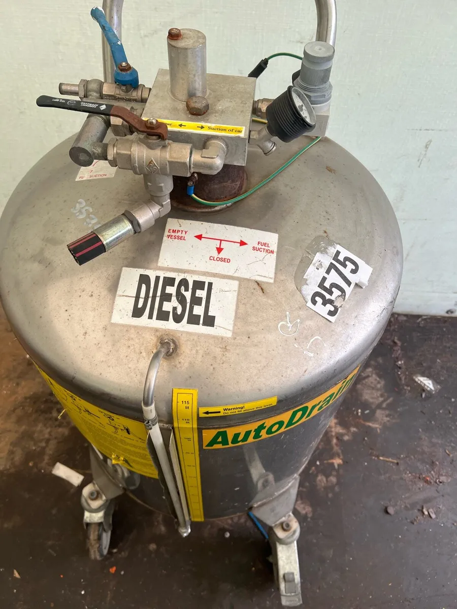 Oil Retriever Draining Depolluting vessels - Image 3