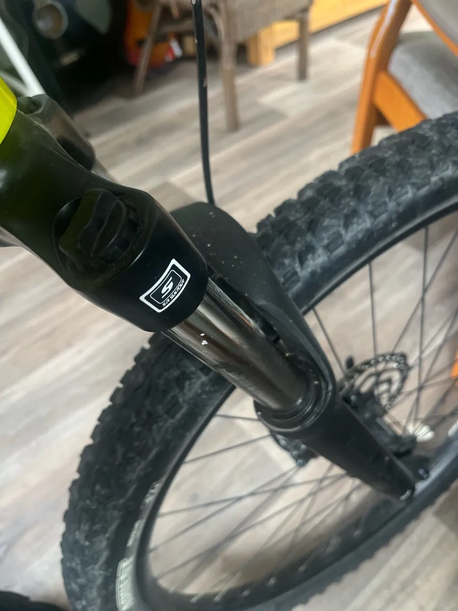 Electric mountain bike - Image 3