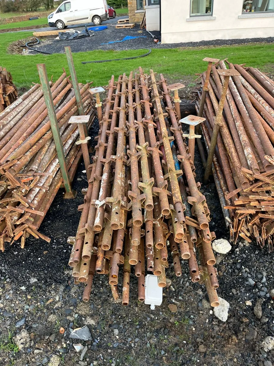 Scaffolding & JCB 530-110 self builder starter - Image 3