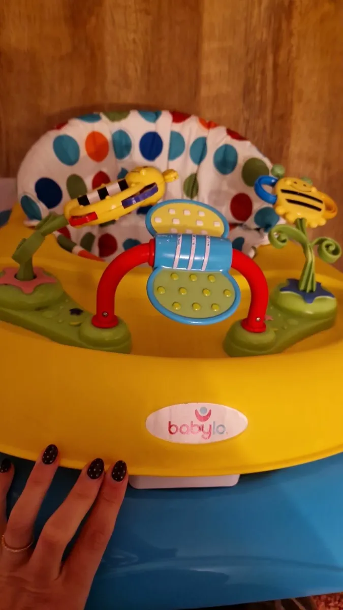 Baby's walker - Image 1