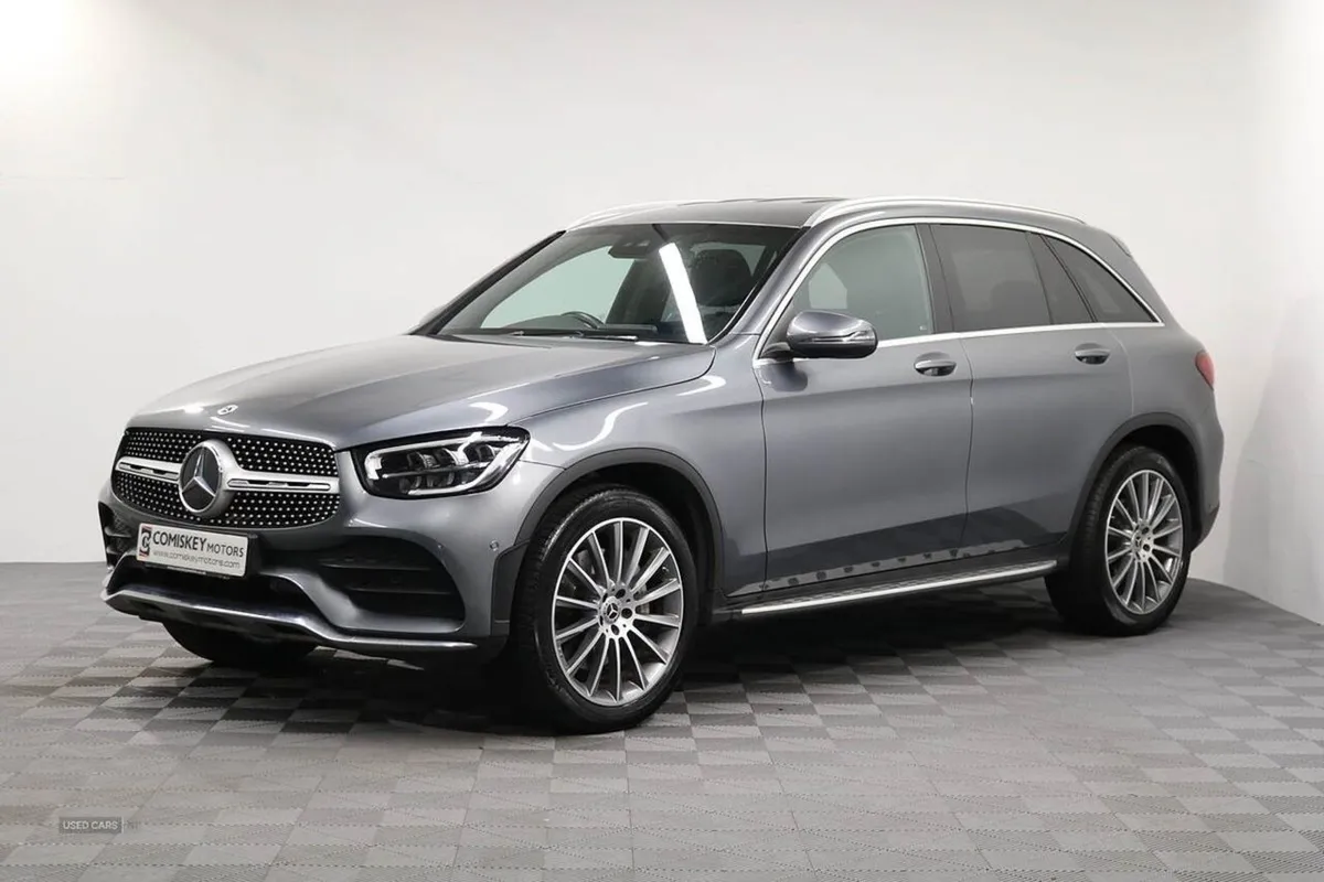 Mercedes-Benz GLC 300d AMG Line - Image 3