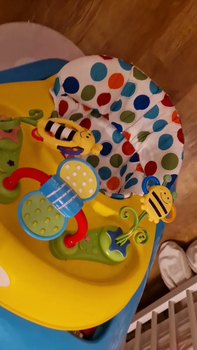 Baby's walker - Image 2