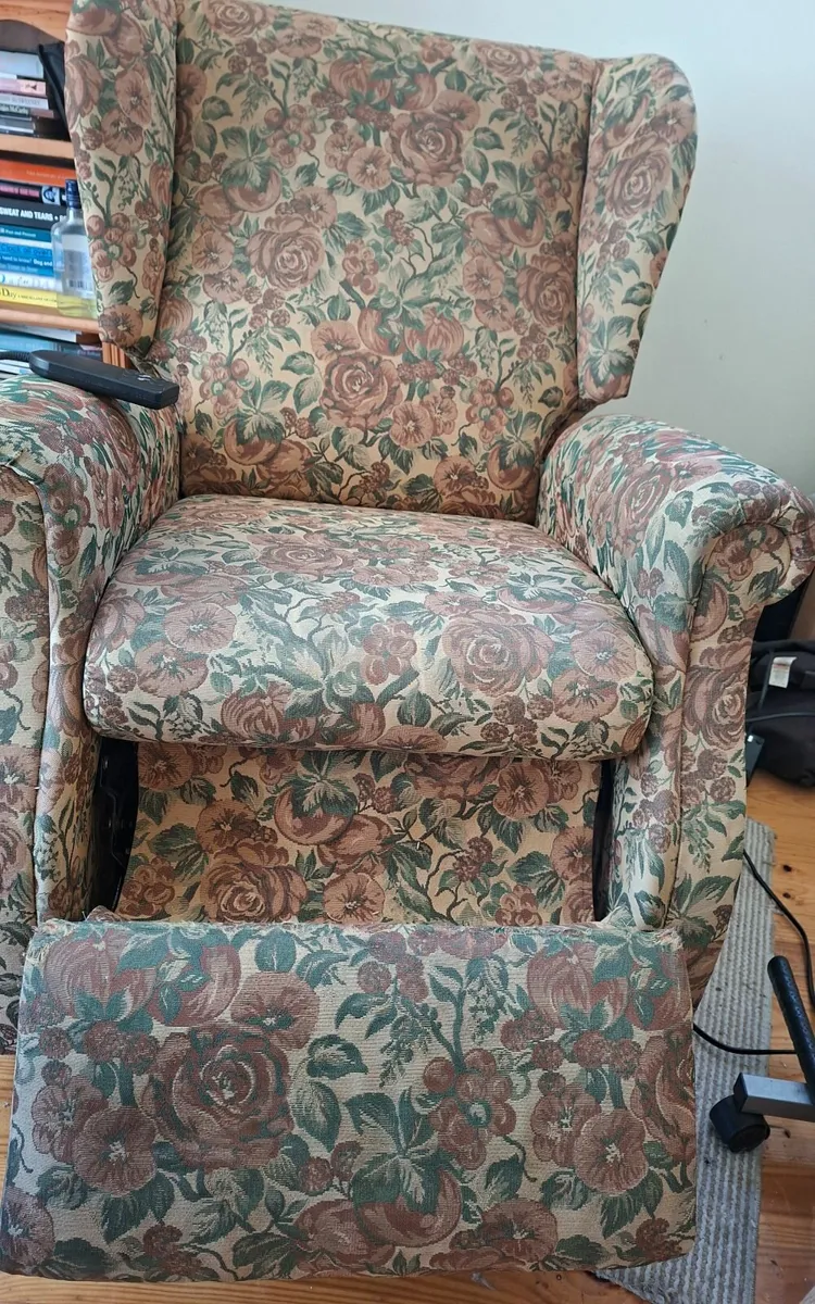 Rise & Recline Parker Knoll Chair - Image 3