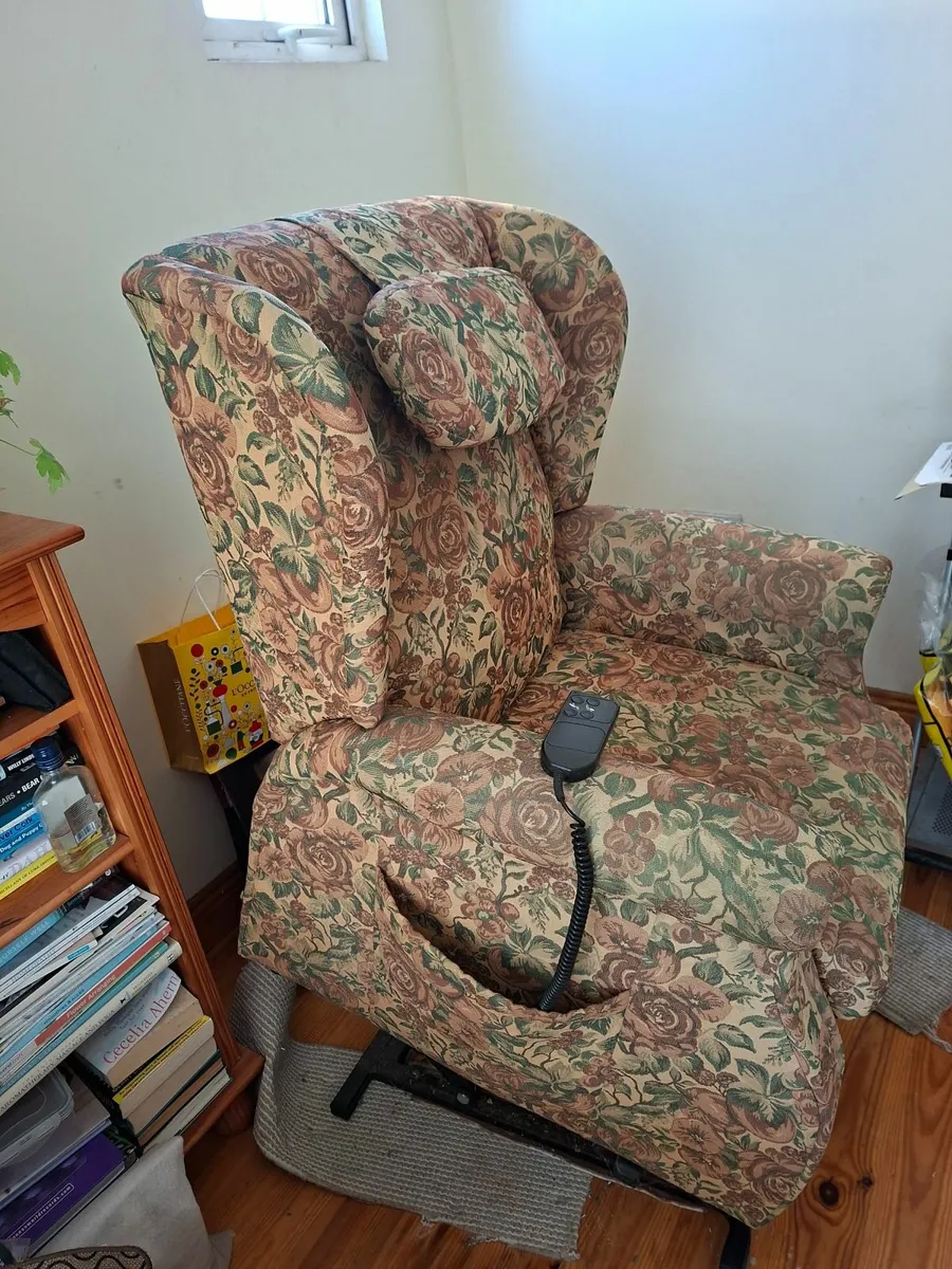 Rise & Recline Parker Knoll Chair - Image 4