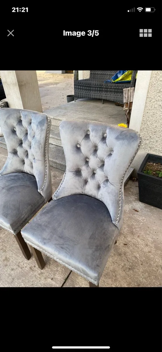 BRAND NEW COACH HOUSE CHAIRS - Image 4