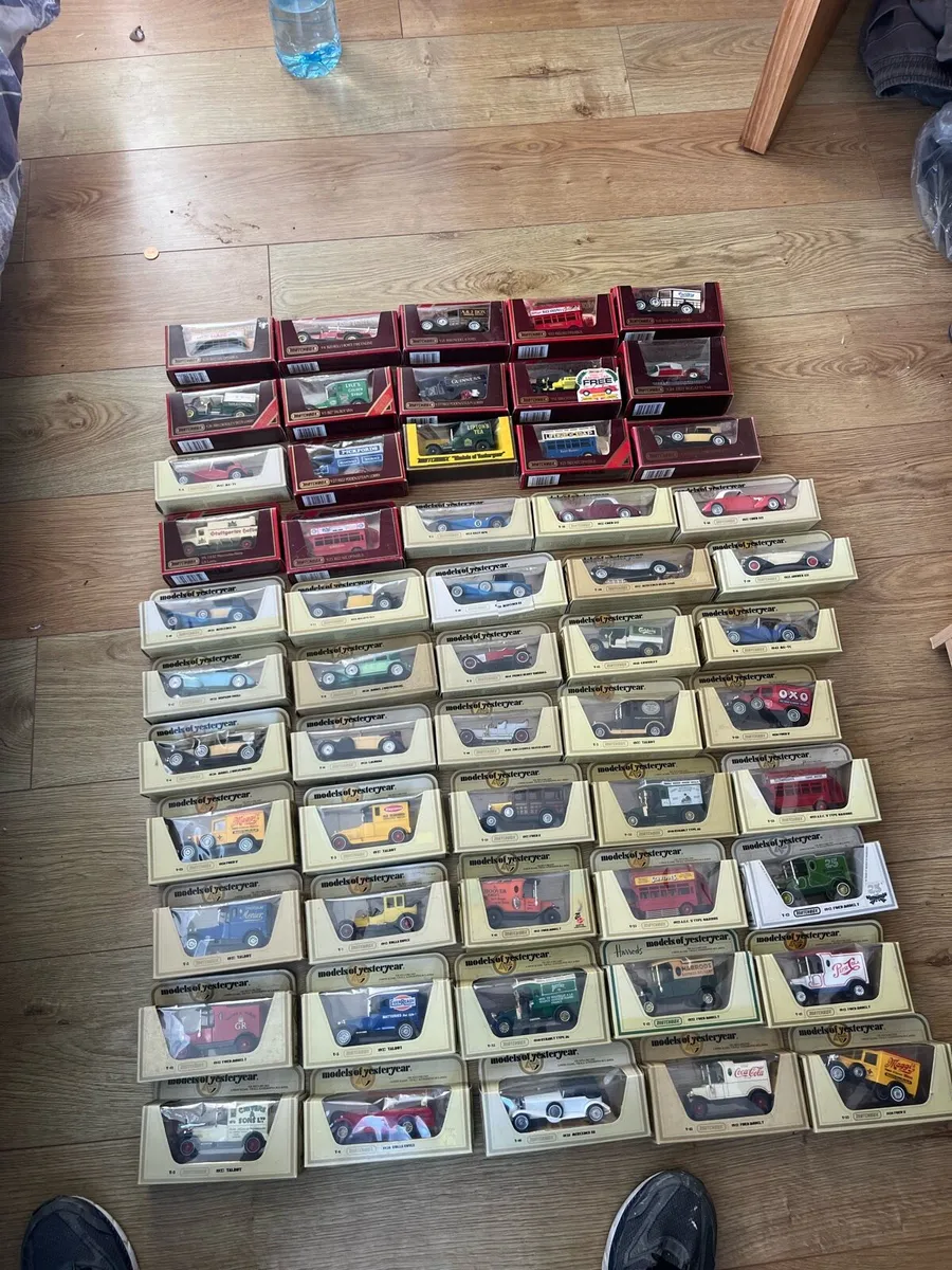 Cars of yesteryear - Image 1