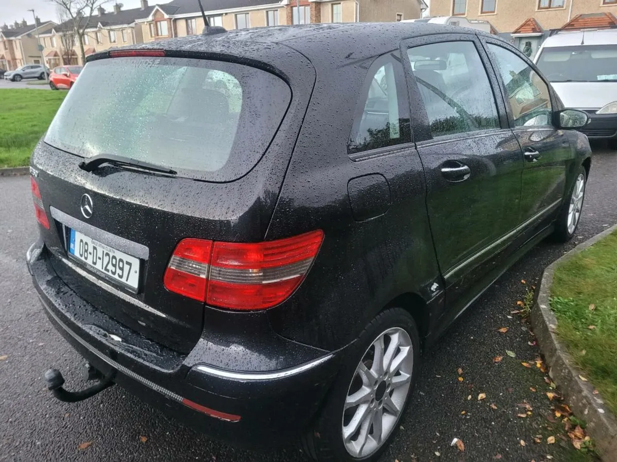Mercedes b150 - Image 4