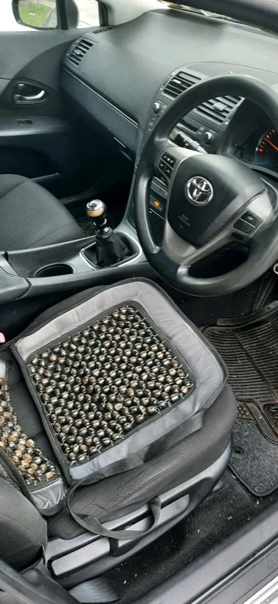 2010 Toyota Aventis 2.0 diesel - Image 2