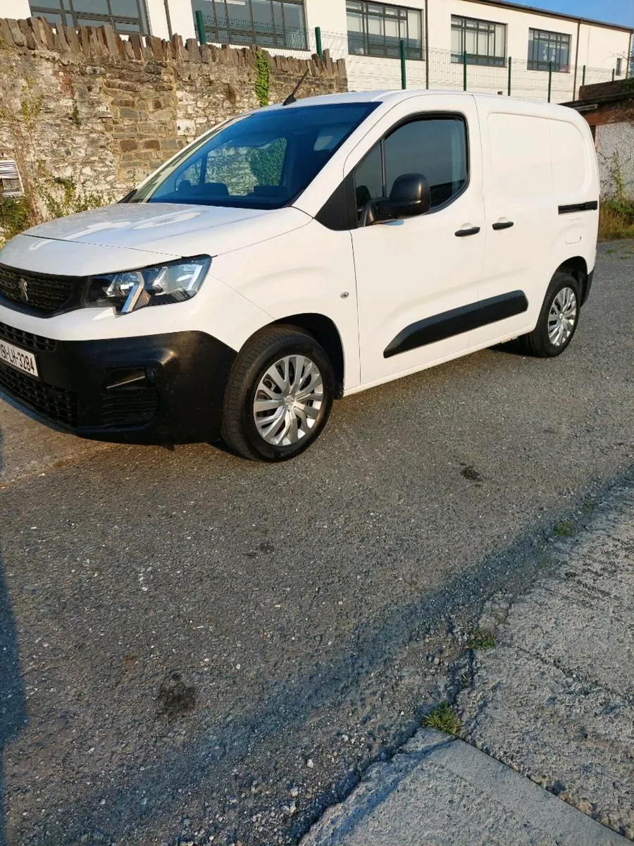 Peugeot Partner 2019 - Image 1