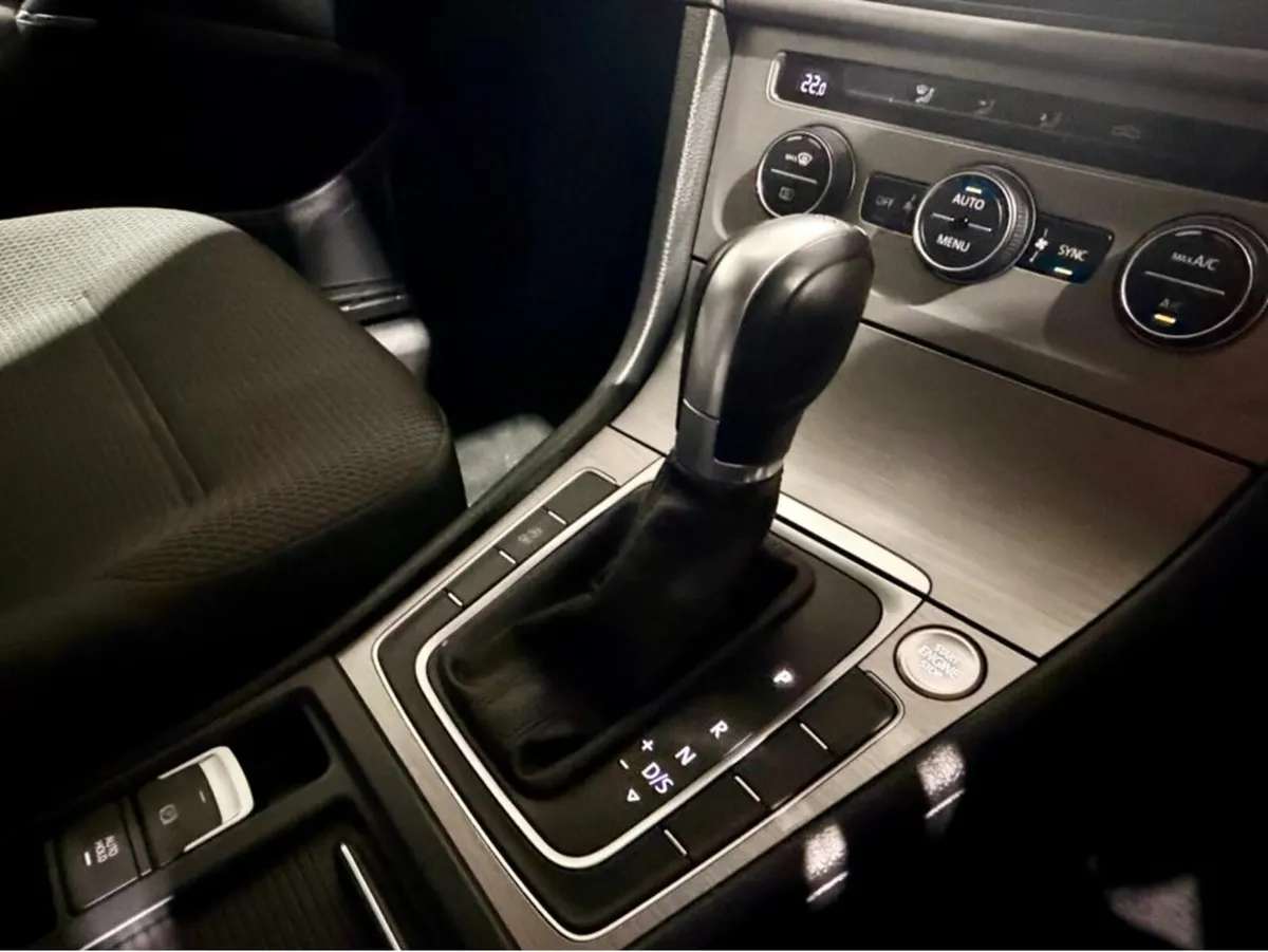 Volkswagen Golf 1.2 Comfortline - Image 3