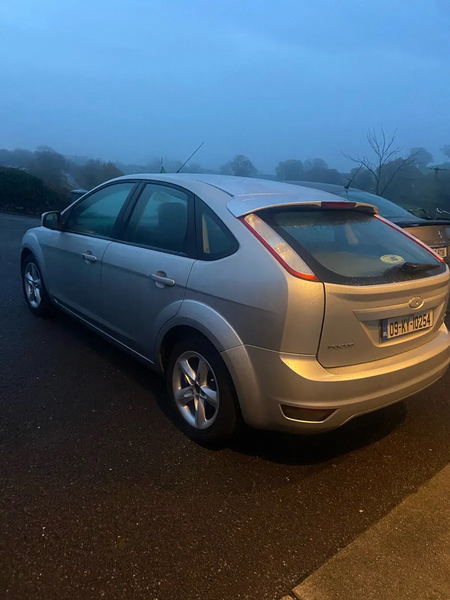 Ford Focus - Image 2