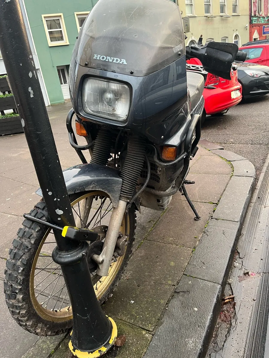 Honda Transalp 600 (PD06) - Image 4