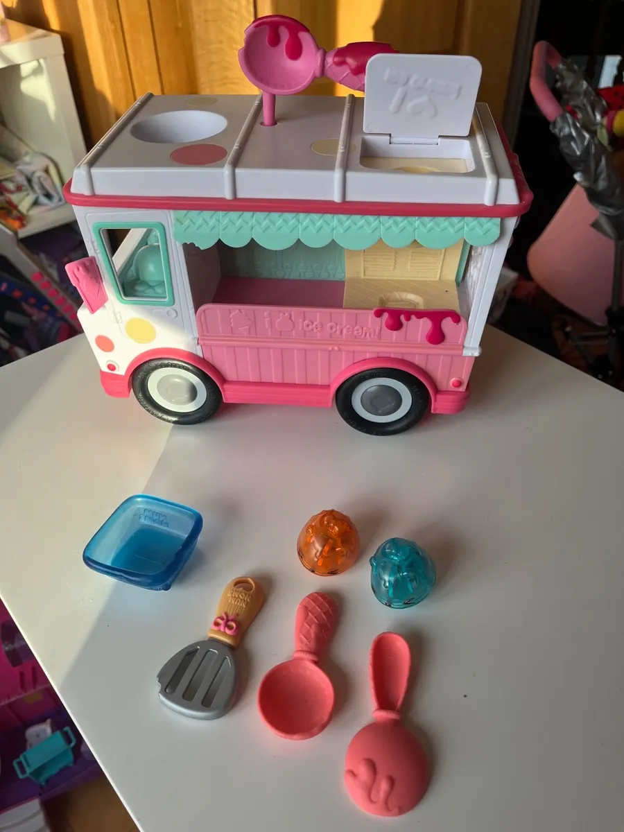 Nom noms ice cream truck - Image 1