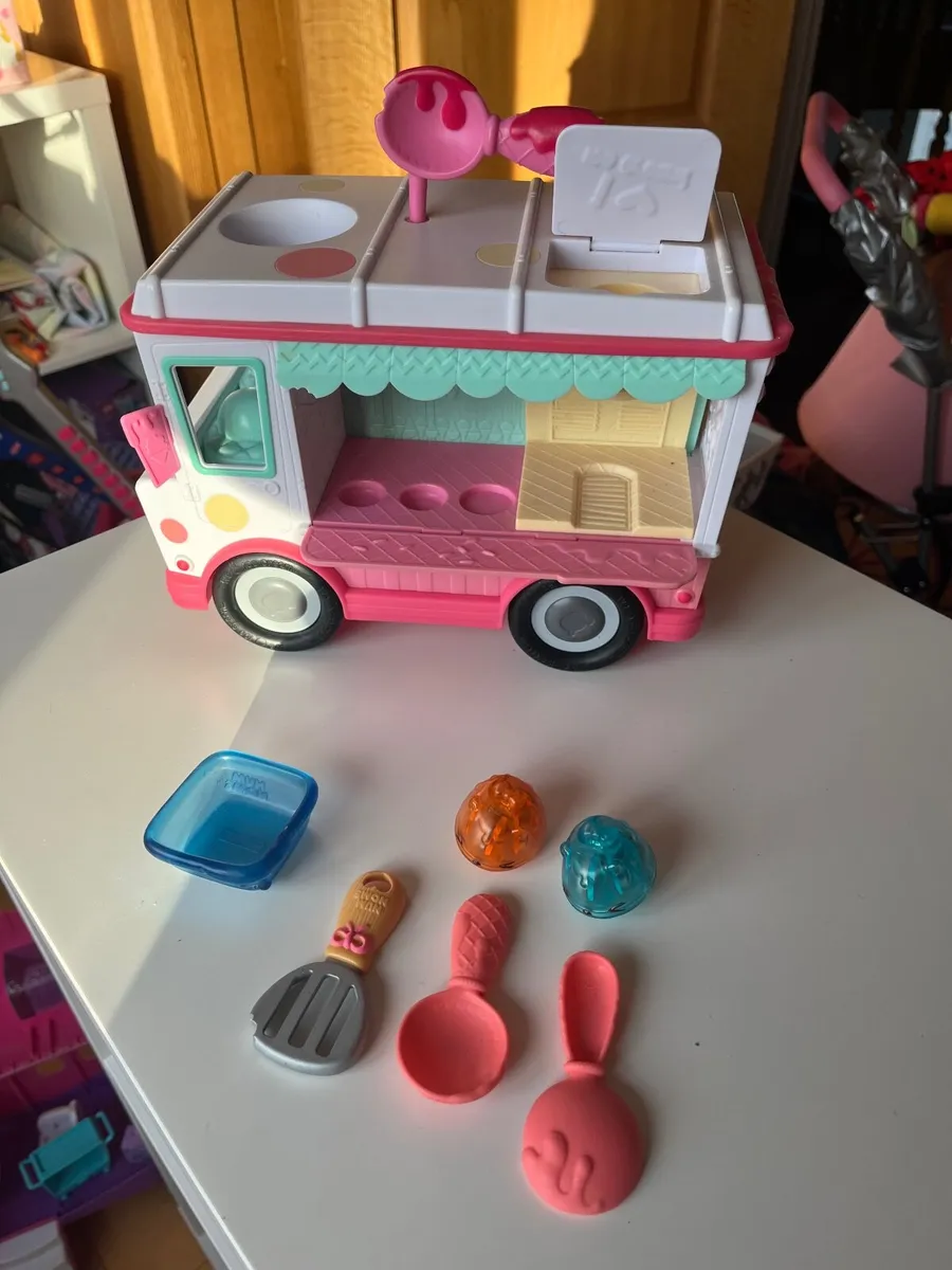 Nom noms ice cream truck - Image 2
