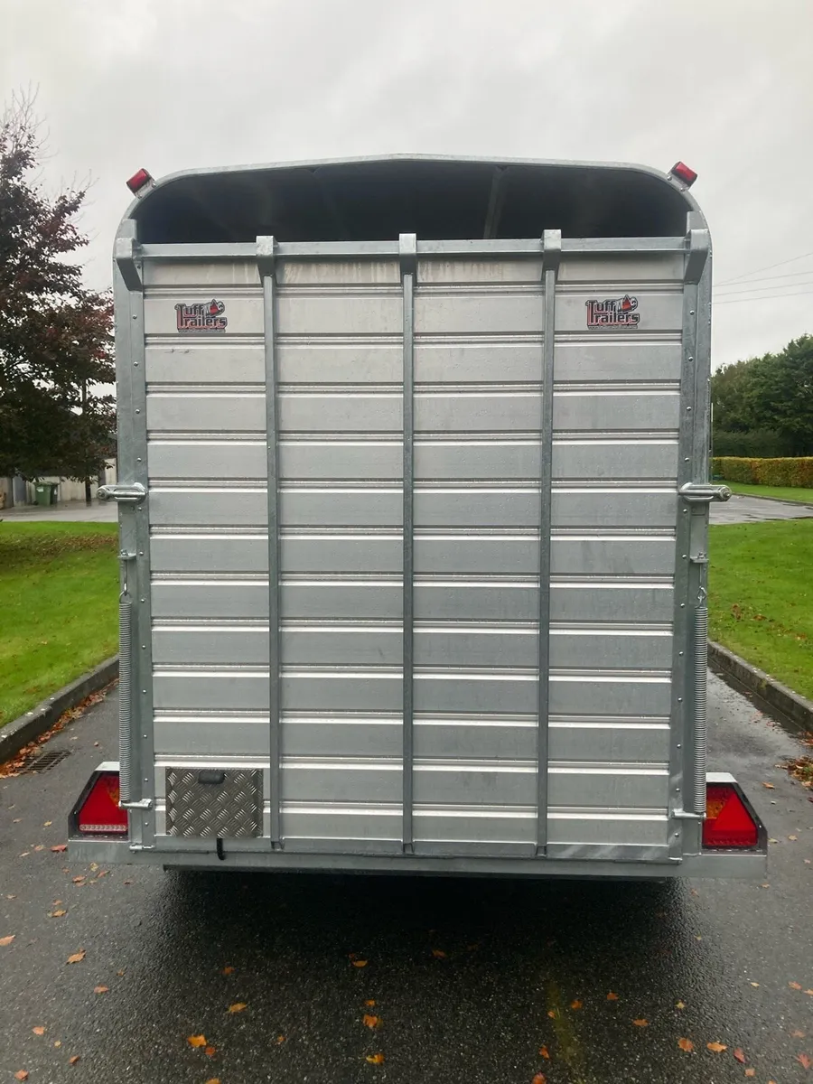 Tuffmac horse livestock trailer - Image 4