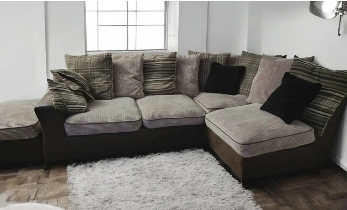 Harvey Norman L Corner Sofa with Ottoman - Image 3