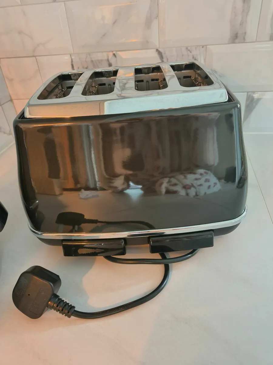 Delonghi 4 slice toaster - Image 4