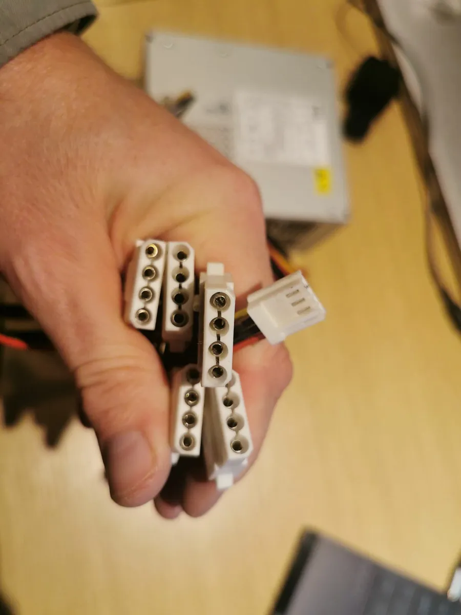 Dell 200w Psu Atx Pc Power Supply Unit Ps-5022-2df - Image 4