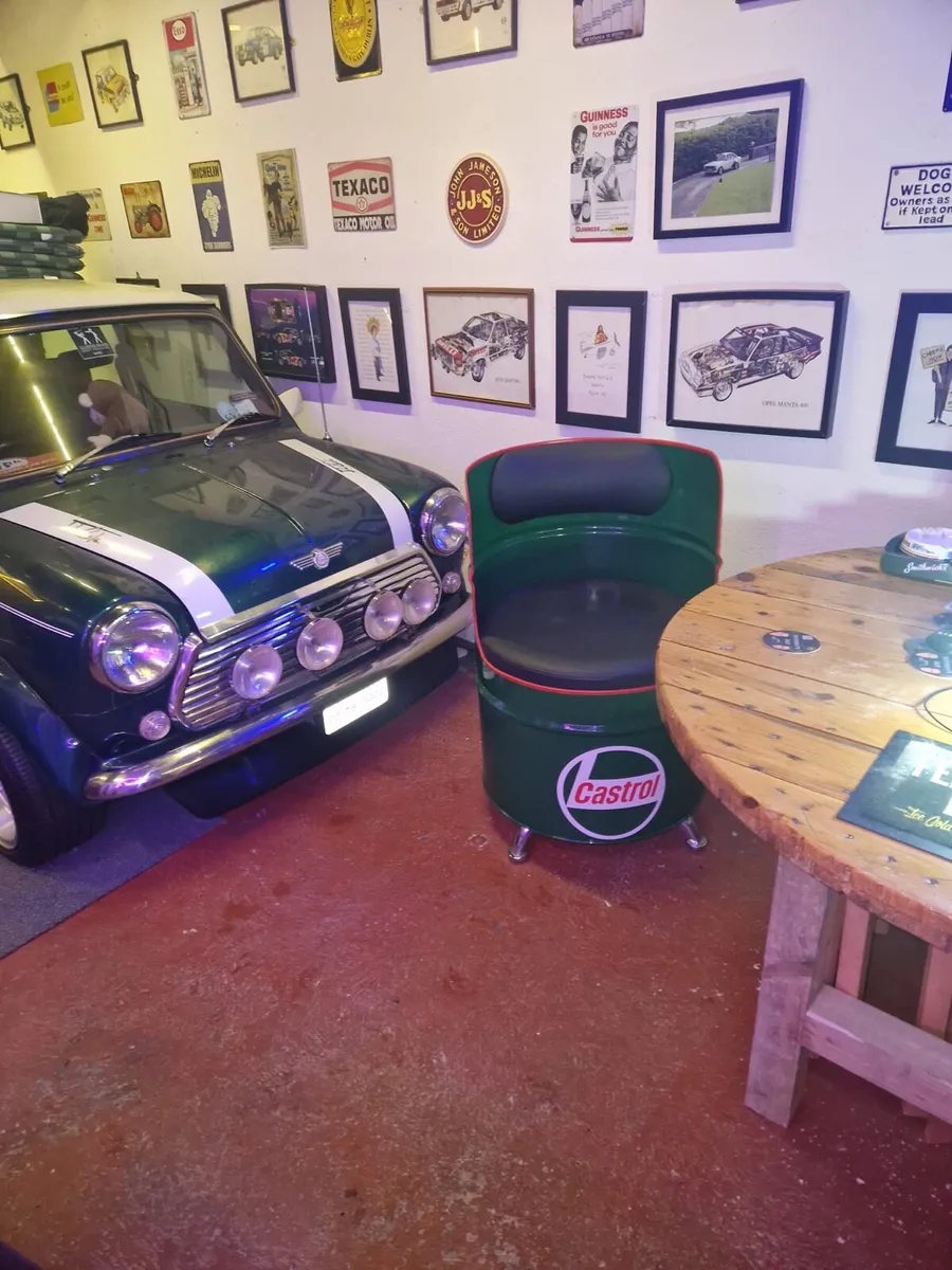 Castrol Barrel Chair - Image 4